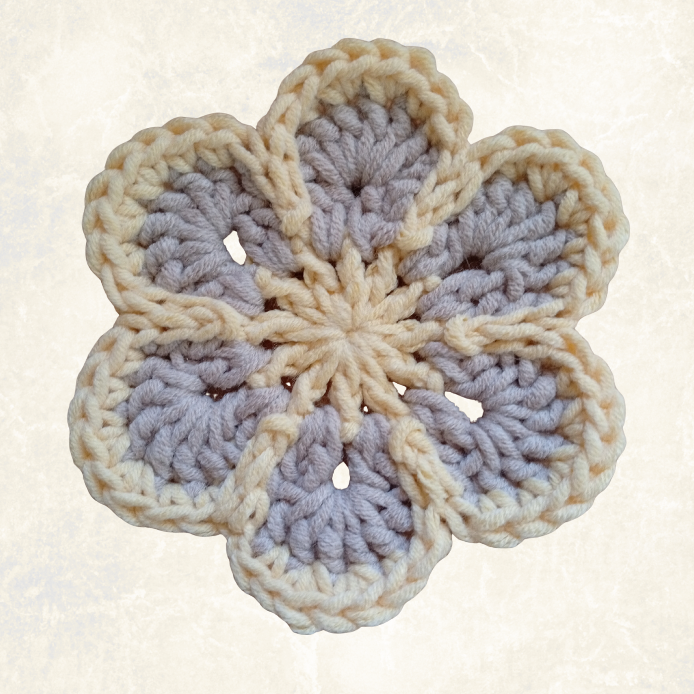 Crochet Flower Appliques – Handmade Cotton Floral Embellishments for Coasters, Bags, Clothing & DIY Crafts (2-20 Pieces)