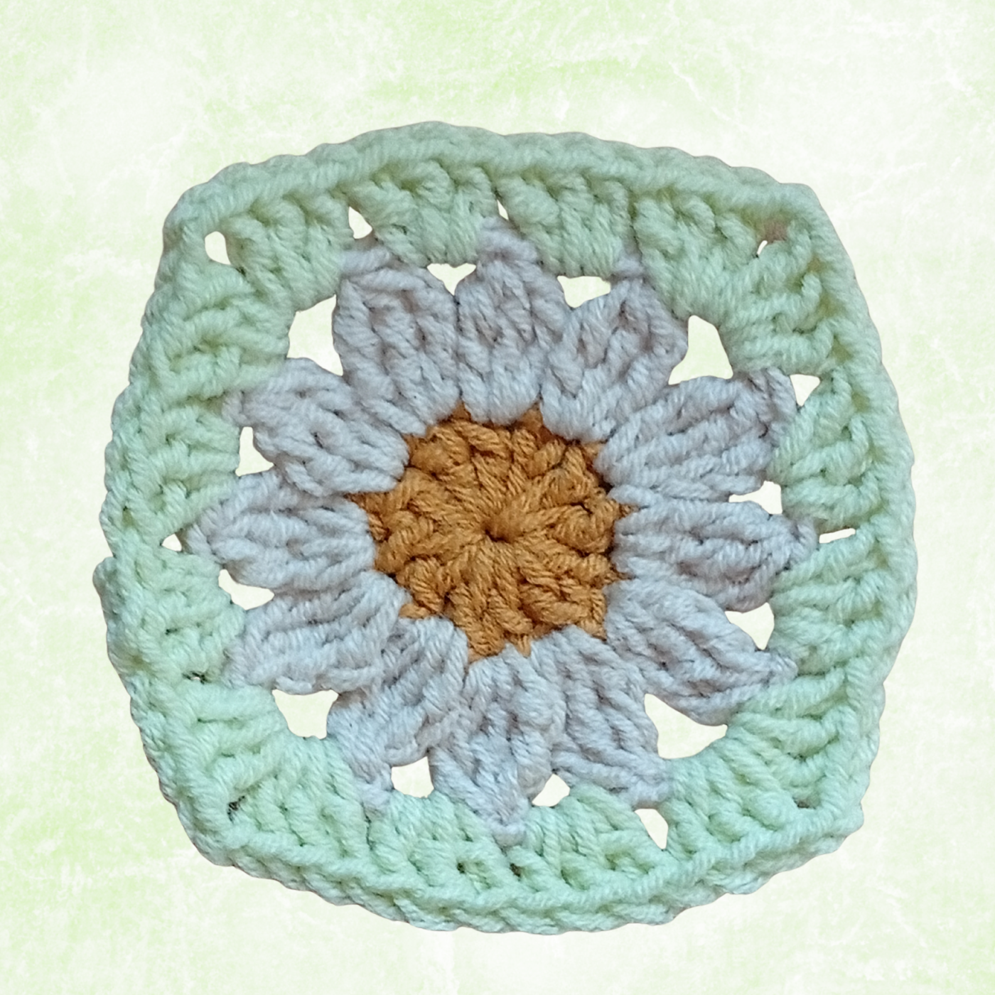 10PCS Handmade Crochet Daisy Granny Squares 8x8cm – Assorted Random Colors Floral Motifs, Cotton Blend Appliques for Bags, DIY Crafts