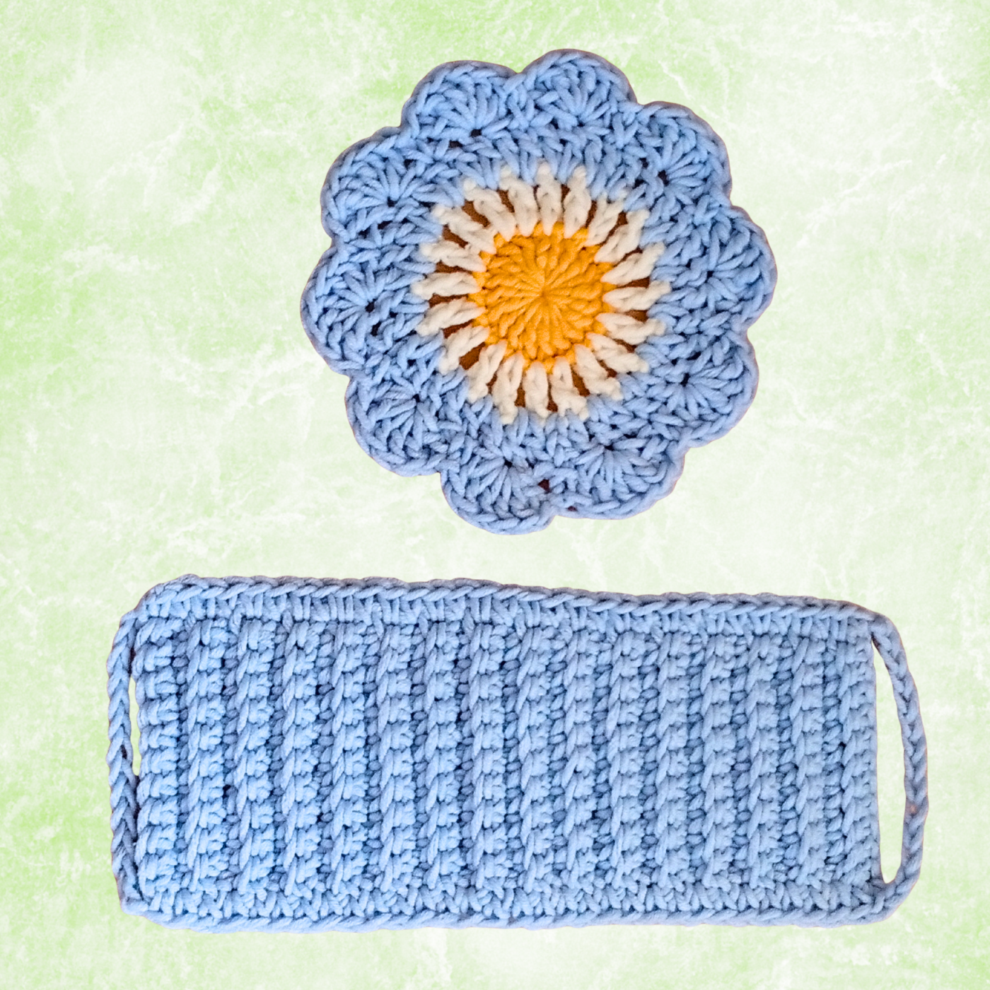 Handmade Crochet Coffee Gift Set – 4 Daisy Coasters & 4 Cup Sleeves (Set of 8)