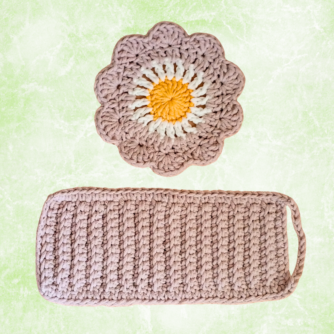 Handmade Crochet Coffee Gift Set – 4 Daisy Coasters & 4 Cup Sleeves (Set of 8)