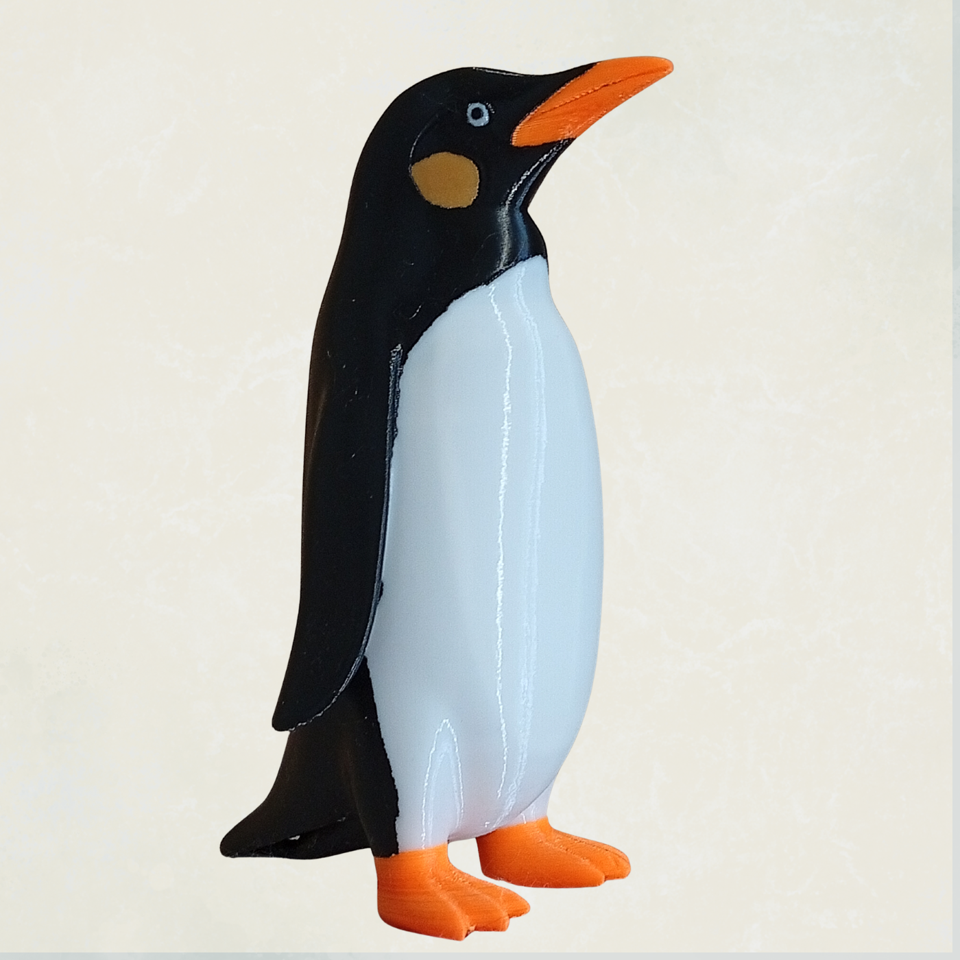 Modern Penguin Decorative Figurine – Minimalist Black & White Home Decor Statue – Cute Desk Ornament for Shelf, Living Room & Office – 18 cm