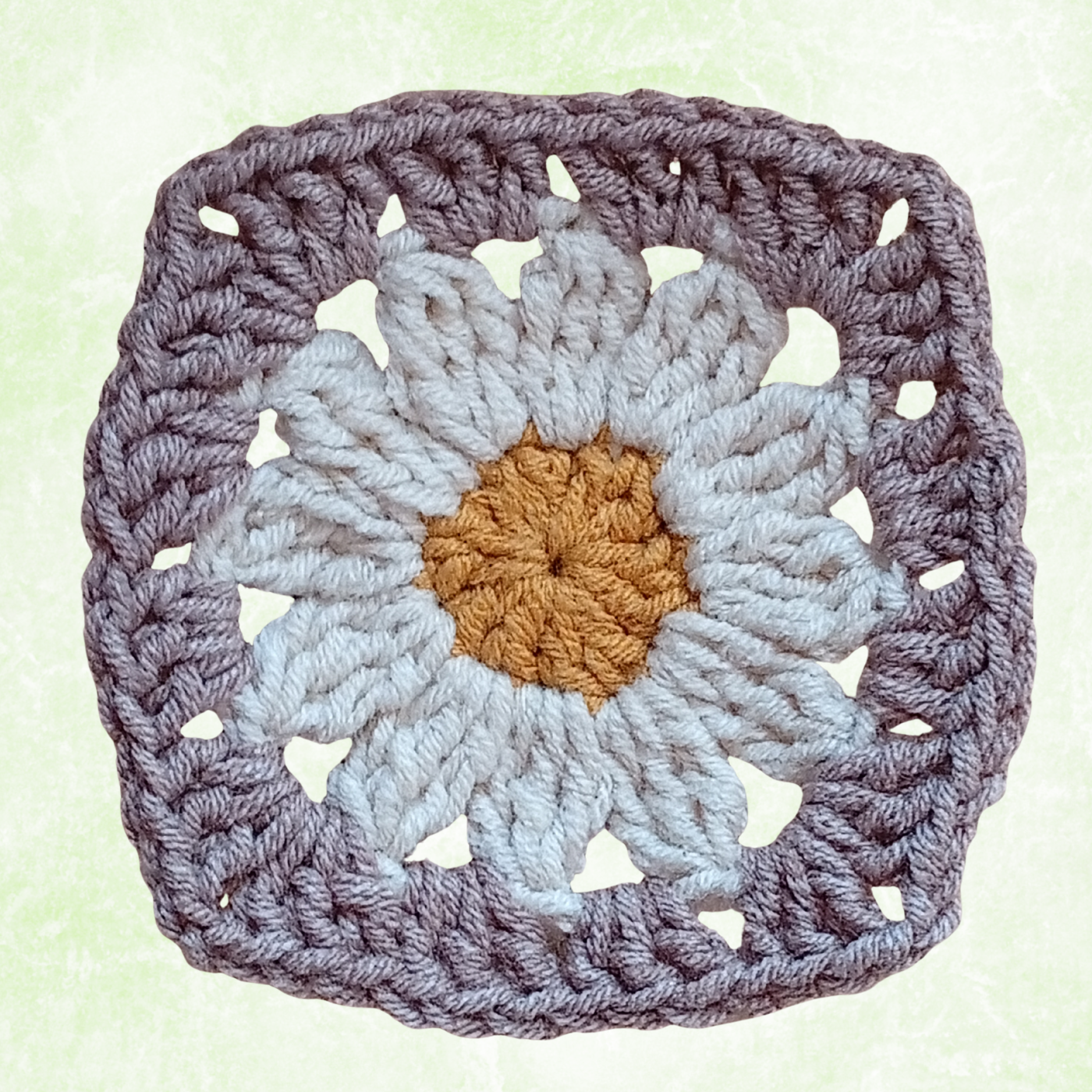 10PCS Handmade Crochet Daisy Granny Squares 8x8cm – Assorted Random Colors Floral Motifs, Cotton Blend Appliques for Bags, DIY Crafts