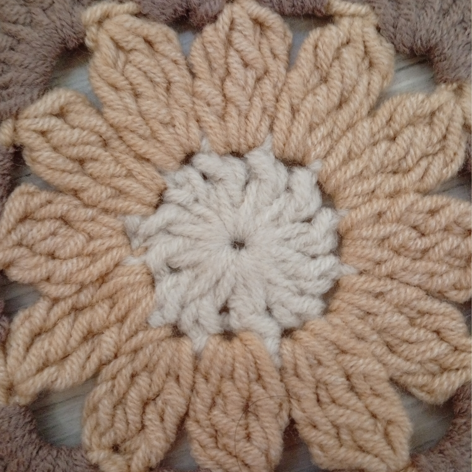 Crochet Floral Squares Set – 10 Handmade Granny Squares in Neutral Boho Colors (8 cm)
